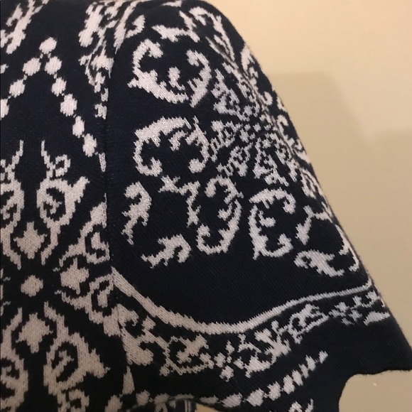 Romeo & Juliet Dress - Picture 7 of 8